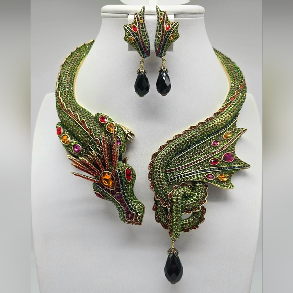 Heidi Daus Mystical Masterpiece Dragon Statement Necklace and Earring Set - Picture 4 of 13